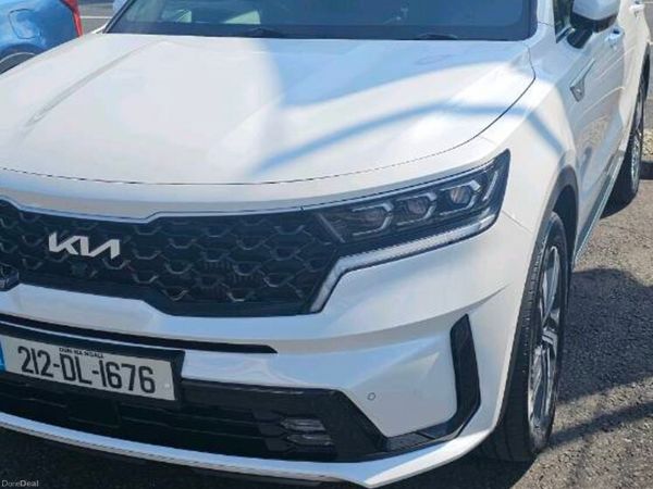 Kia Sorento SUV, Petrol Plug-in Hybrid, 2021, White