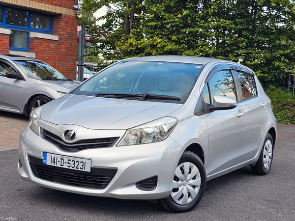 Toyota Vitz Hatchback, Petrol, 2014, Silver