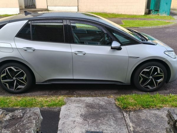Volkswagen ID.3 Hatchback, Electric, 2022, Grey