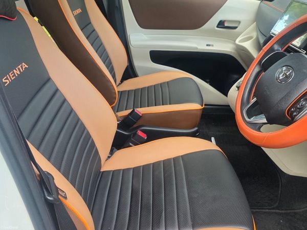 Toyota Sienta MPV, Petrol Hybrid, 2016, White