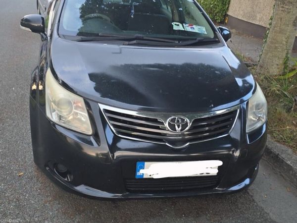 Toyota Avensis Saloon, Petrol, 2010, Black