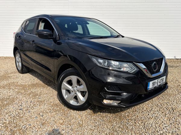 Nissan Qashqai MPV, Diesel, 2019, Black