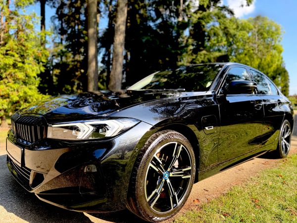 BMW 3-Series Saloon, Petrol Plug-in Hybrid, 2023, Black