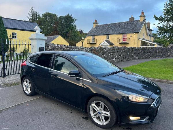 Ford Focus Hatchback, Diesel, 2015, Black