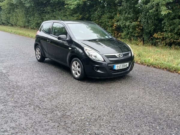 Hyundai i20 Hatchback, Diesel, 2011, Black