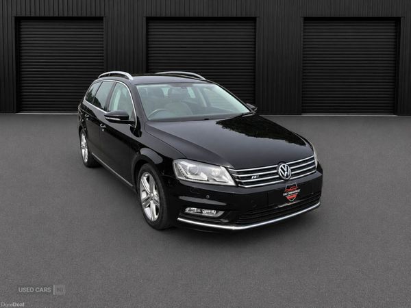 Volkswagen Passat , Petrol, 2015, Black