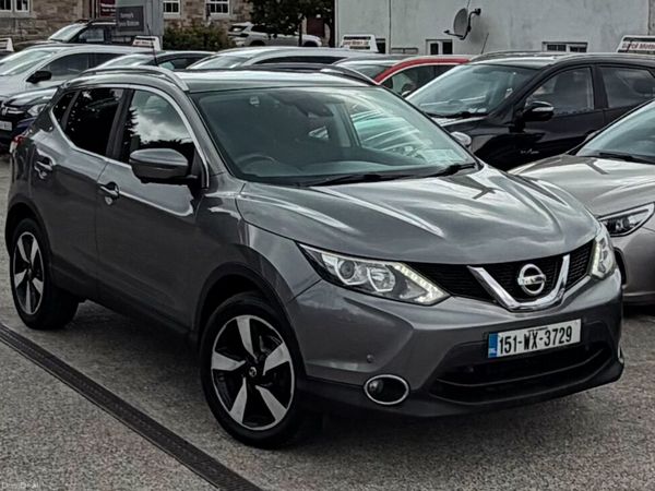Nissan Qashqai Hatchback, Diesel, 2015, Grey
