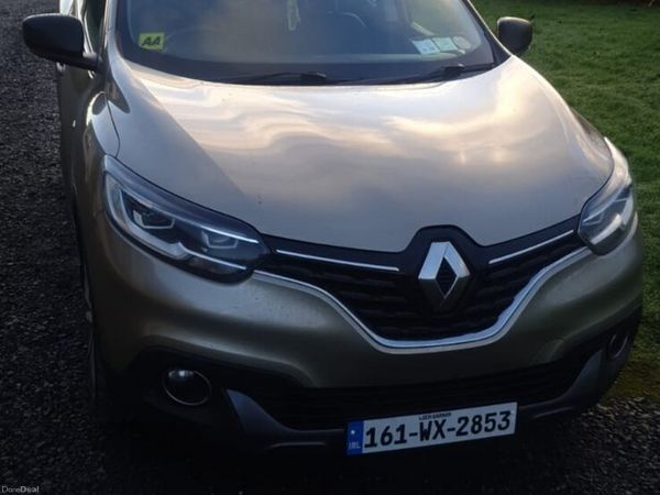 Renault Kadjar SUV, Diesel, 2016, Gold