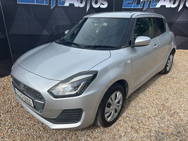 Suzuki Swift Hatchback, Petrol, 2017, Silver