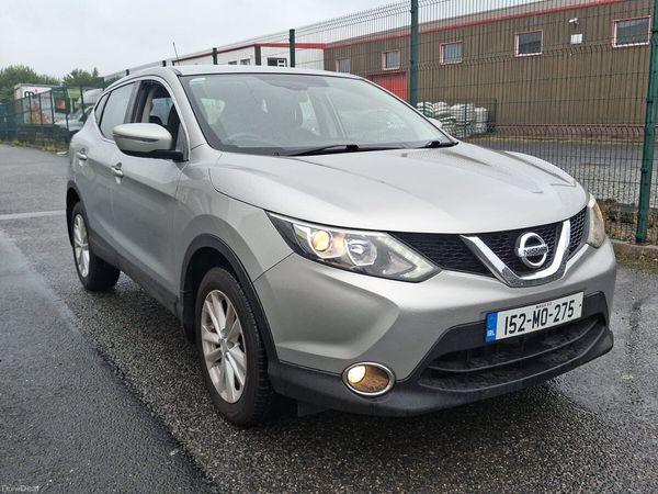 Nissan Qashqai Hatchback, Petrol, 2015, Silver