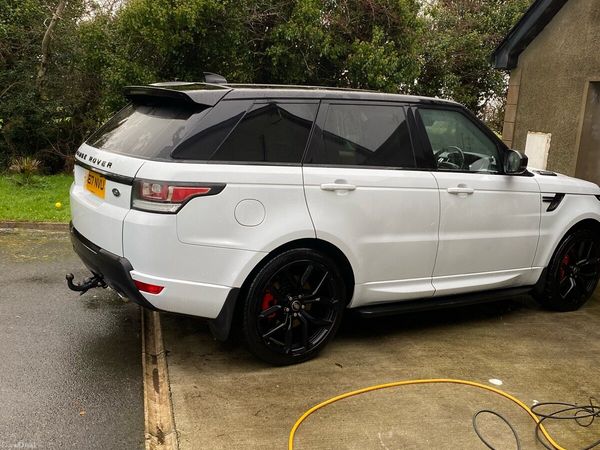 Land Rover Range Rover Sport SUV, Diesel, 2017, White