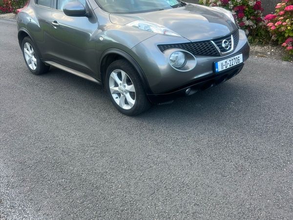 Nissan Juke SUV, Petrol, 2011, Grey