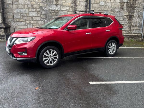 Nissan X-Trail SUV, Diesel, 2019, Red