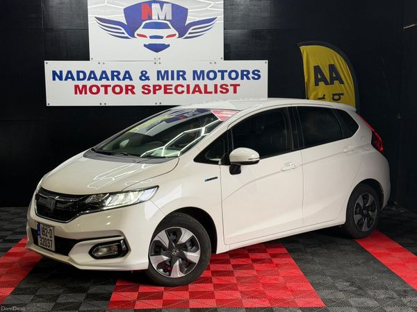 Honda Fit Hatchback, Petrol Hybrid, 2018, White