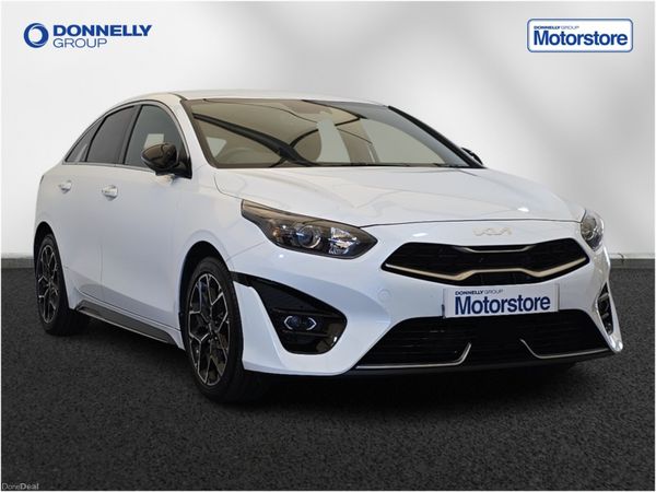 Kia ProCeed Estate, Petrol, 2023, White