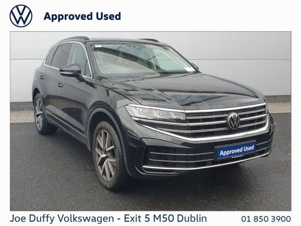 Volkswagen Touareg SUV, Petrol Plug-in Hybrid, 2024, Black