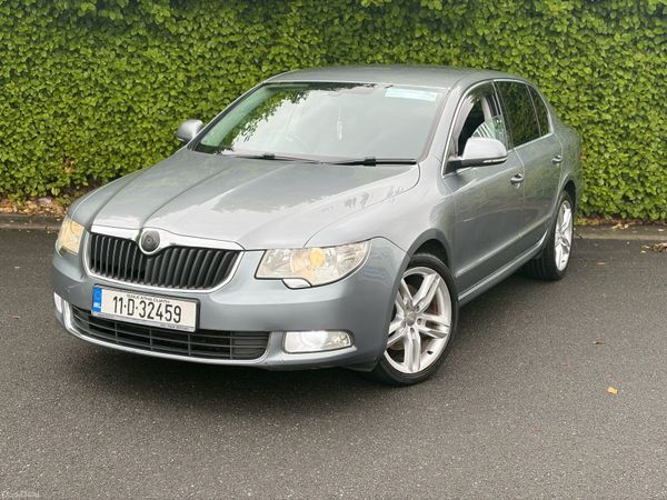 Skoda Superb Saloon, Diesel, 2011, Grey