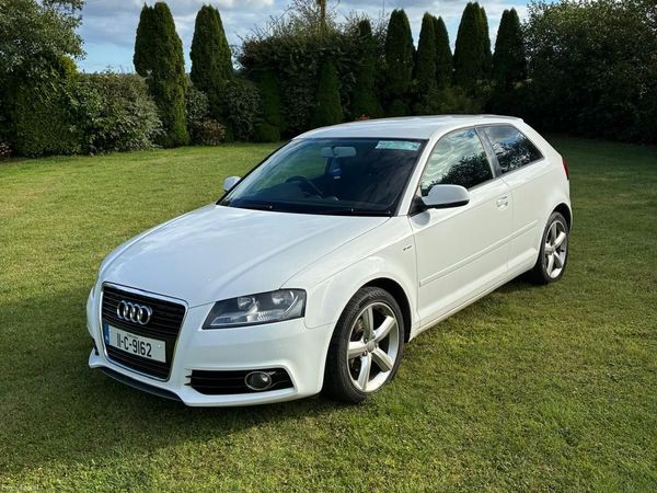 Audi A3 Hatchback, Diesel, 2011, White