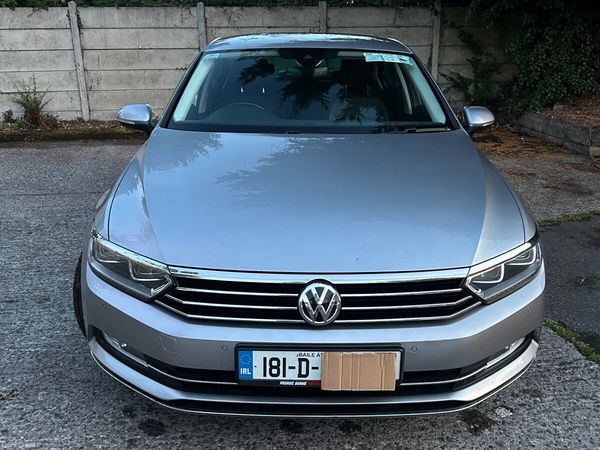 Volkswagen Passat Saloon, Diesel, 2018, Grey