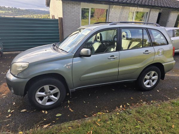Toyota RAV4 SUV, Petrol, 2006, Green