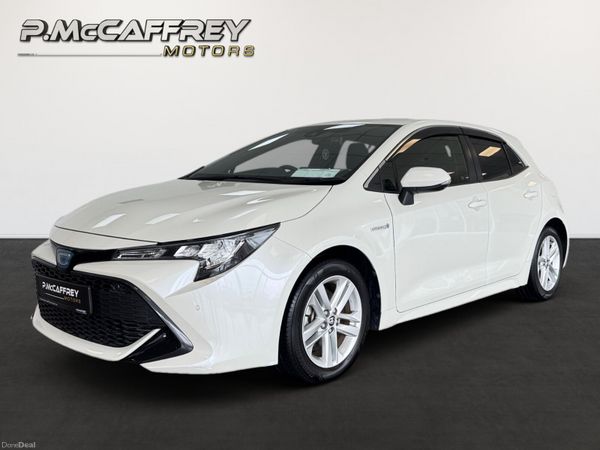 Toyota Corolla Hatchback, Petrol Hybrid, 2019, White