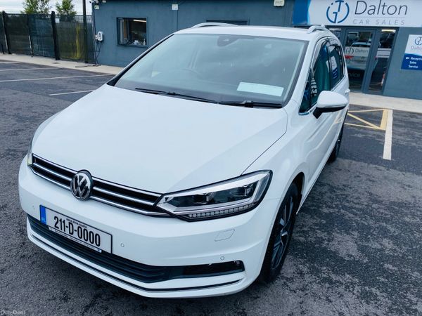 Volkswagen Touran MPV, Diesel, 2021, White