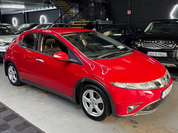 Honda Civic Hatchback, Petrol, 2011, Red
