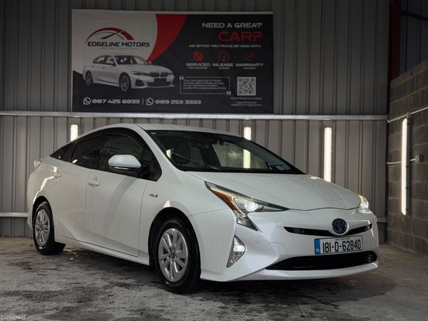 Toyota Prius Saloon, Petrol Hybrid, 2018, White