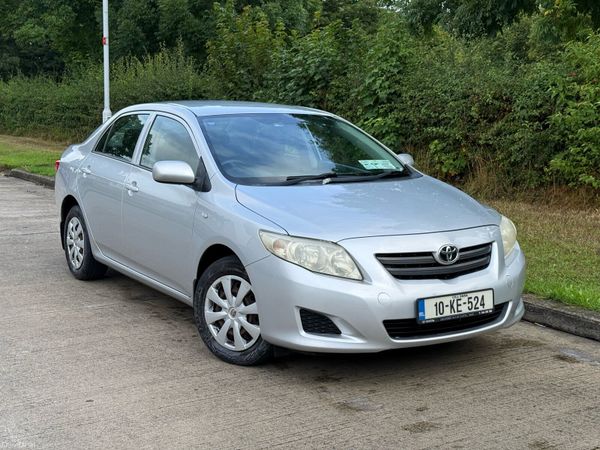 Toyota Corolla Saloon, Petrol, 2010, Silver