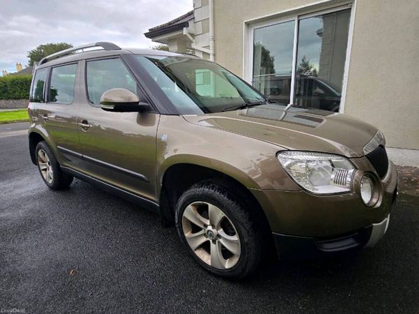 Skoda Yeti SUV, Diesel, 2012, Brown
