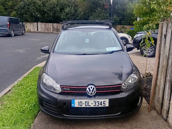 Volkswagen Golf Hatchback, Diesel, 2010, Black