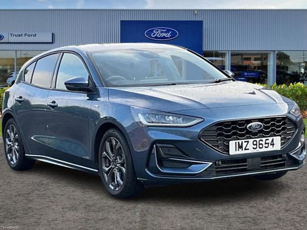 Ford Focus Hatchback, Petrol Hybrid, 2025, Blue