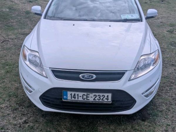 Ford Mondeo Hatchback, Diesel, 2014, White