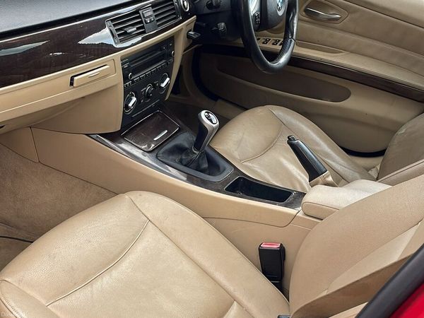 BMW 3-Series Saloon, Diesel, 2010, Red