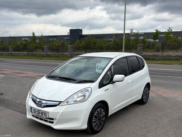 Honda Jazz Hatchback, Petrol Hybrid, 2013, White