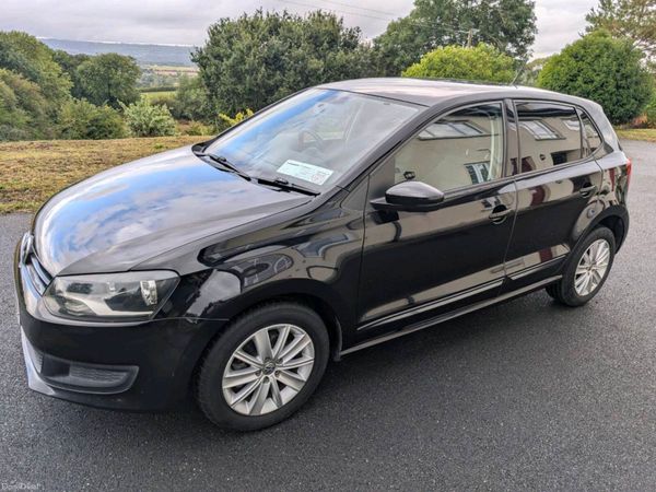 Volkswagen Polo Hatchback, Petrol, 2012, Black