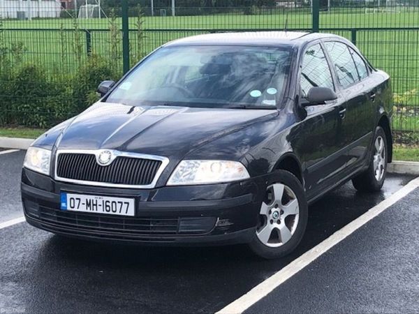 Skoda Octavia Hatchback, Diesel, 2007, Black