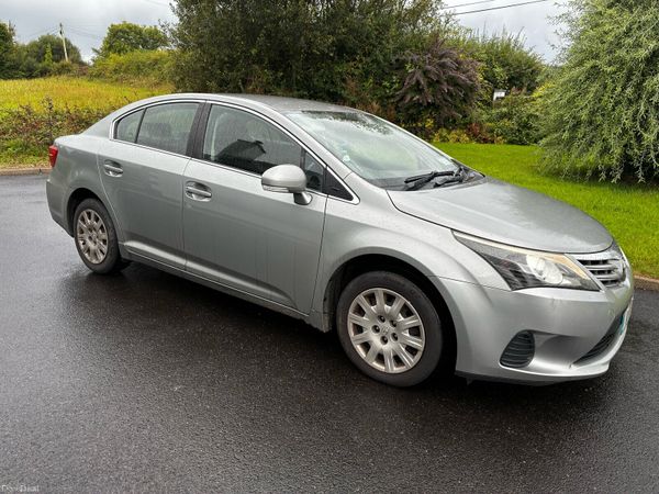 Toyota Avensis Saloon, Diesel, 2014, Grey