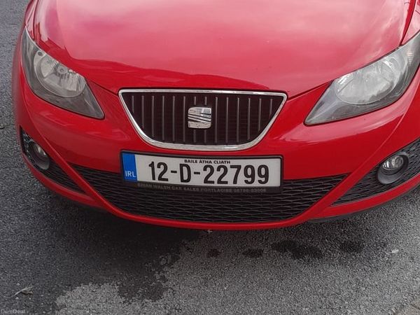SEAT Ibiza MPV, Diesel, 2012, Red