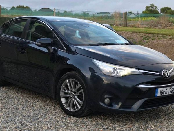 Toyota Avensis Saloon, Diesel, 2016, Grey