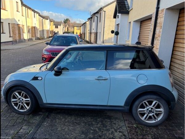 Mini Cooper Hatchback, Petrol, 2011, Blue