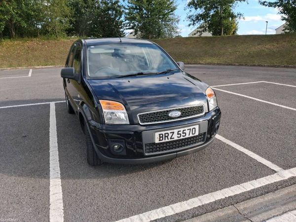 Ford Fusion Hatchback, Petrol, 2010, Black