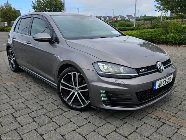 Volkswagen Golf Hatchback, Diesel, 2016, Grey