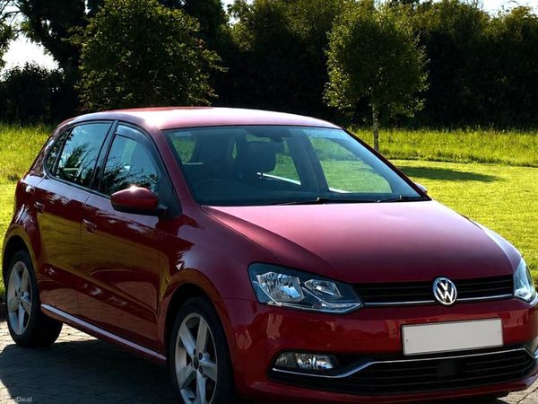 Volkswagen Polo Hatchback, Petrol, 2016, Red