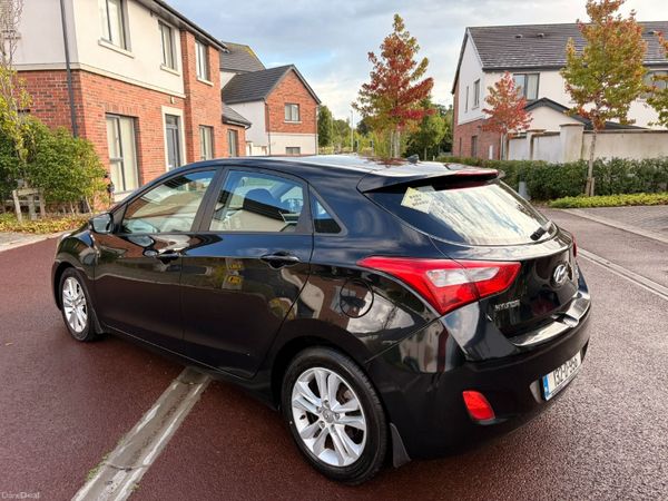 Hyundai i30 Hatchback, Diesel, 2013, Black