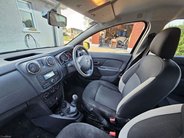 Dacia Sandero Hatchback, Petrol, 2016, Black