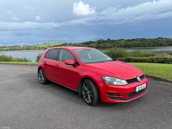 Volkswagen Golf Estate, Diesel, 2015, Red