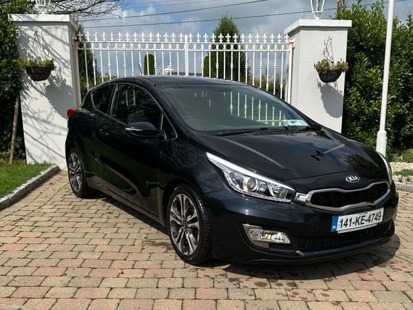 Kia Ceed Hatchback, Diesel, 2014, Black