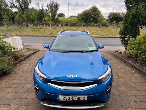 Kia Stonic Estate/Jeep, Petrol Hybrid, 2025, Blue