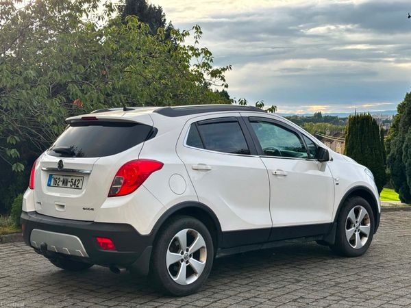 Vauxhall Mokka Hatchback, Diesel, 2016, White